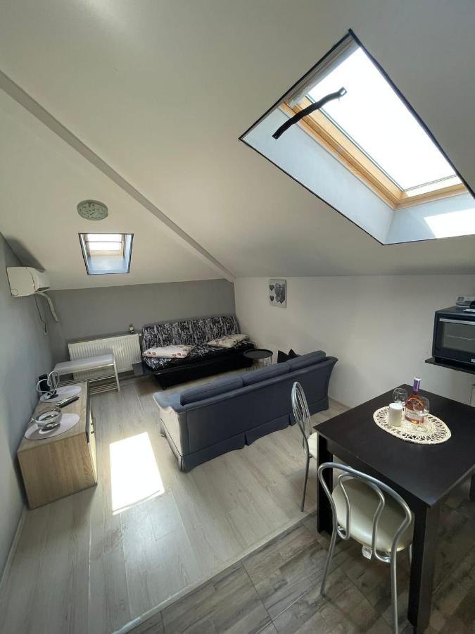 Apartament 2 Camere Chiajna Zewnętrze zdjęcie